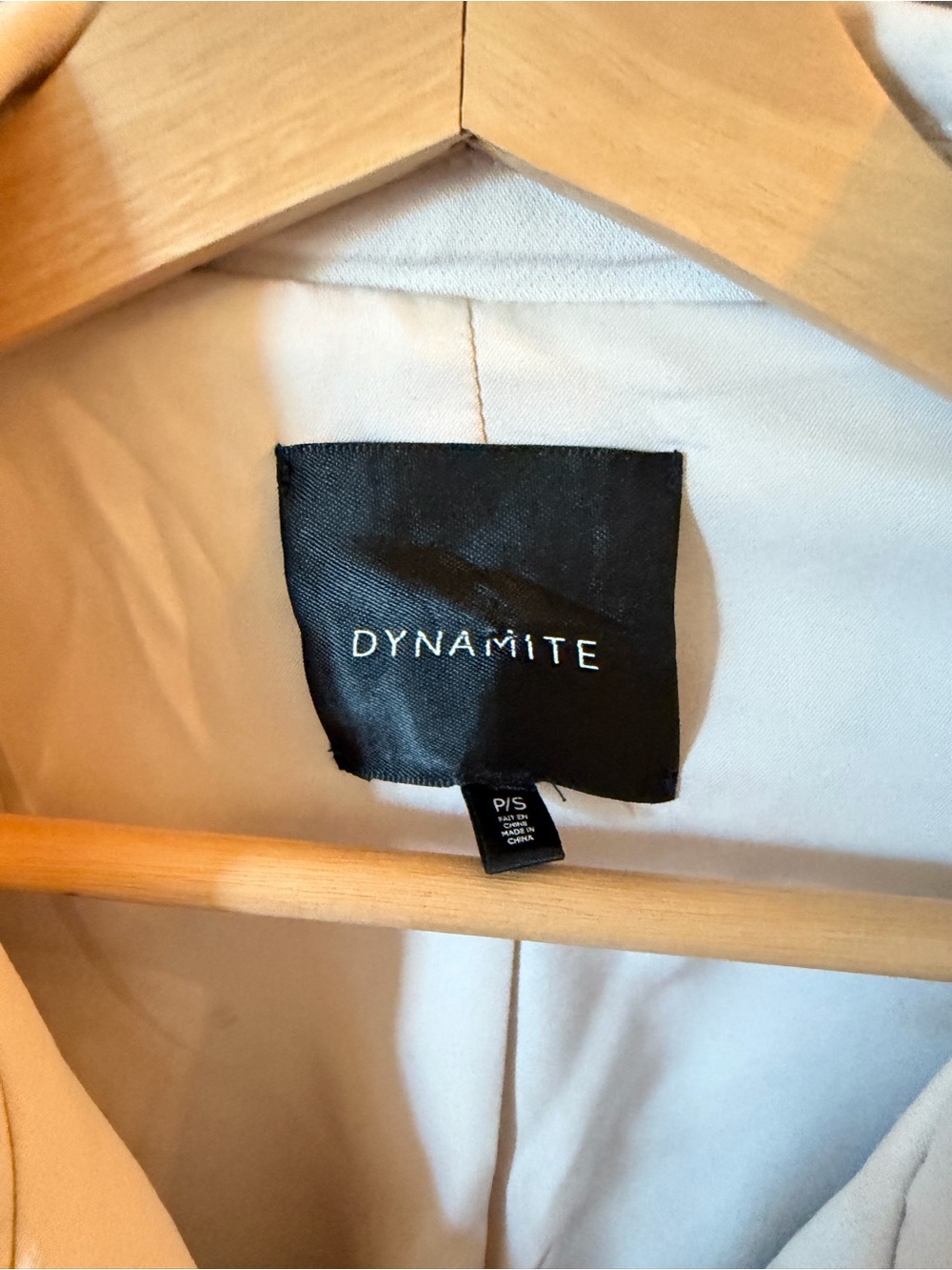 Dynamite Cream Button-Front Blazer - Picture 3 of 5